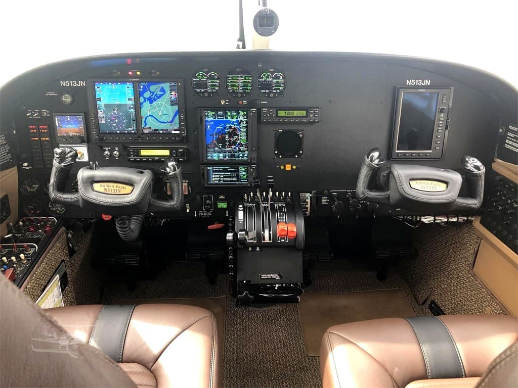 Glass cockpit